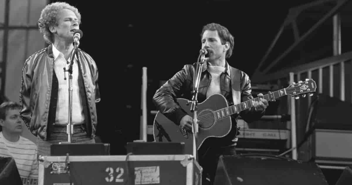 Simon & Garfunkel.jpg?itok=